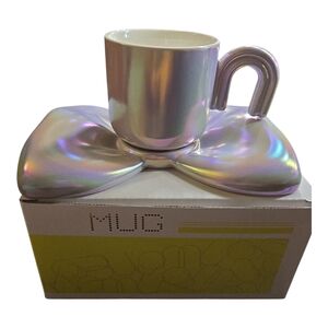 Iridescent Bow Mug and Saucer Set # 1